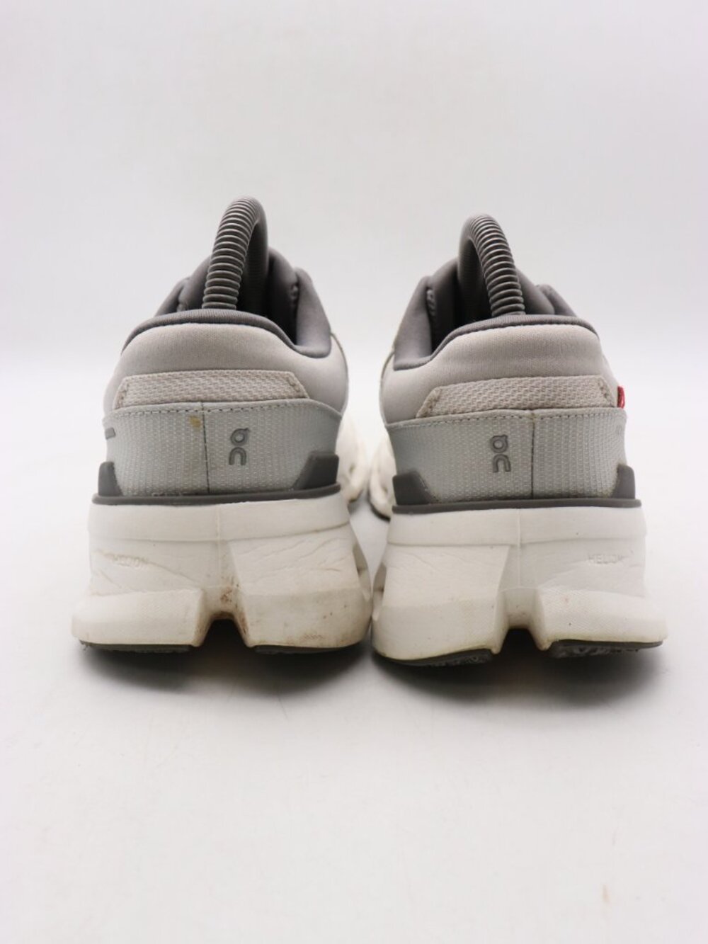 On Cloud Cloud Runner 2 Women's Size 8 Gray White Lace Up Athletic Sneakers - Picture 5 of 14